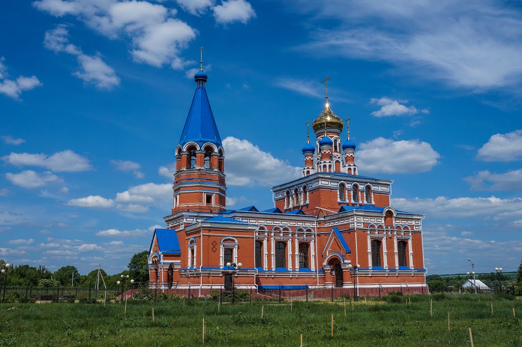 uploads/old_data/media/uploads/hram_v_s._afonevka.jpg